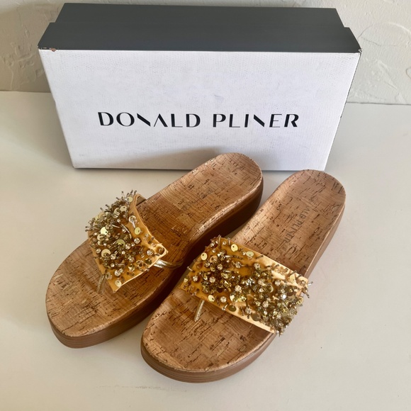 Worn Once! Donald Pliner FIFI Platino Embellished Satin Wedge Sandal 8.5 - Picture 2 of 15